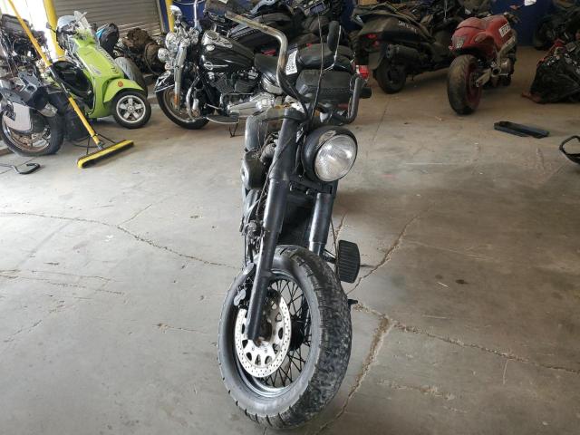 SUZUKI VL800 2002 burn  gas JS1VS54A822107475 photo #3