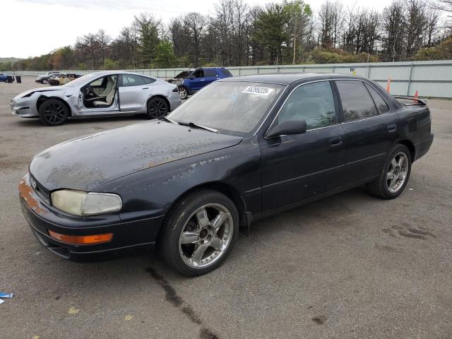 Vin: 4t1sk12e8pu183356, lot: 56295225, toyota camry le 1993 img_1