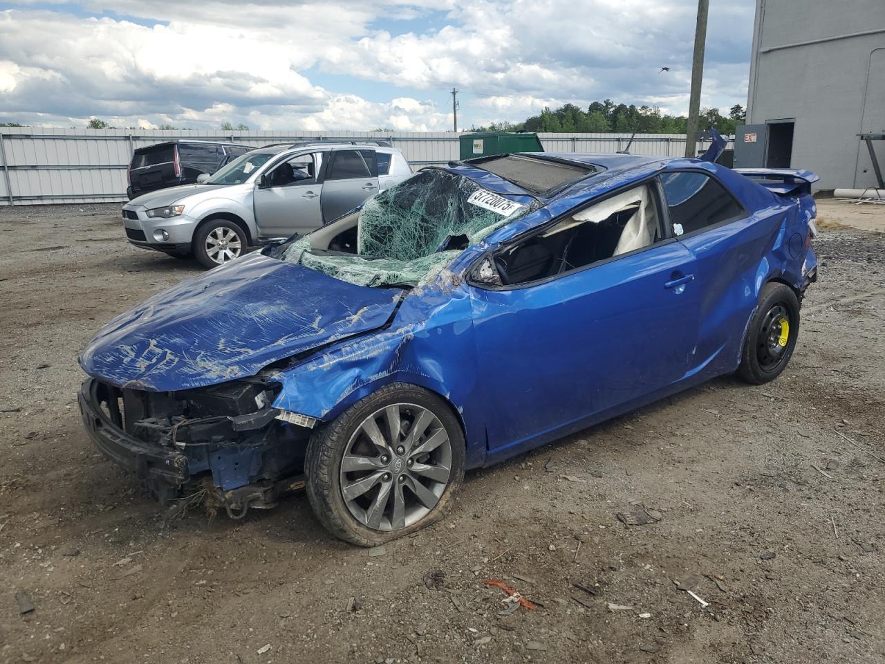  Salvage Kia Forte