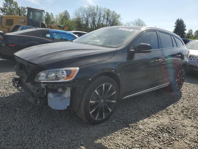 VOLVO V60 CROSS