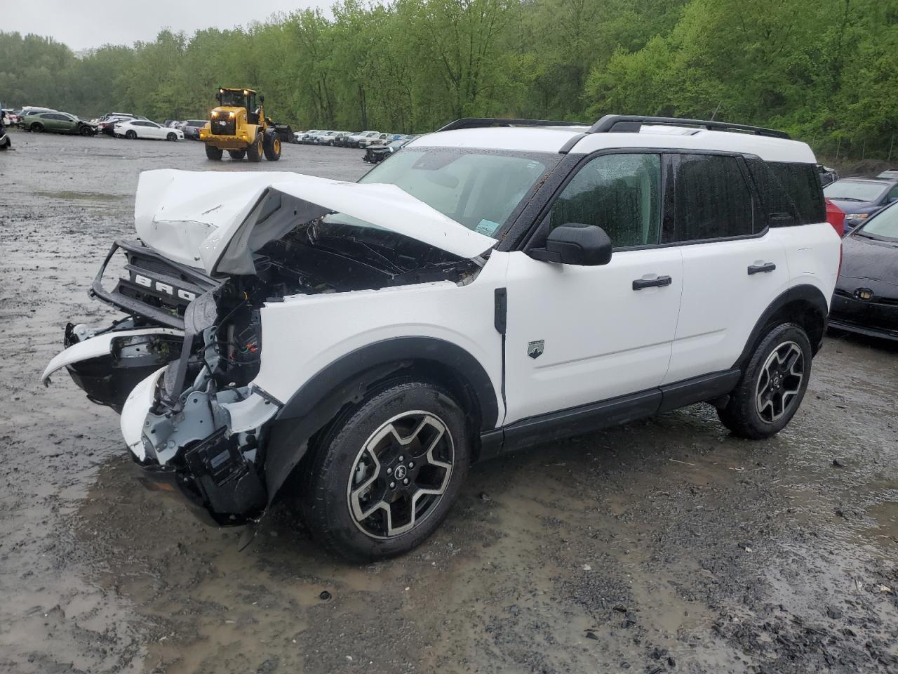  Salvage Ford Bronco