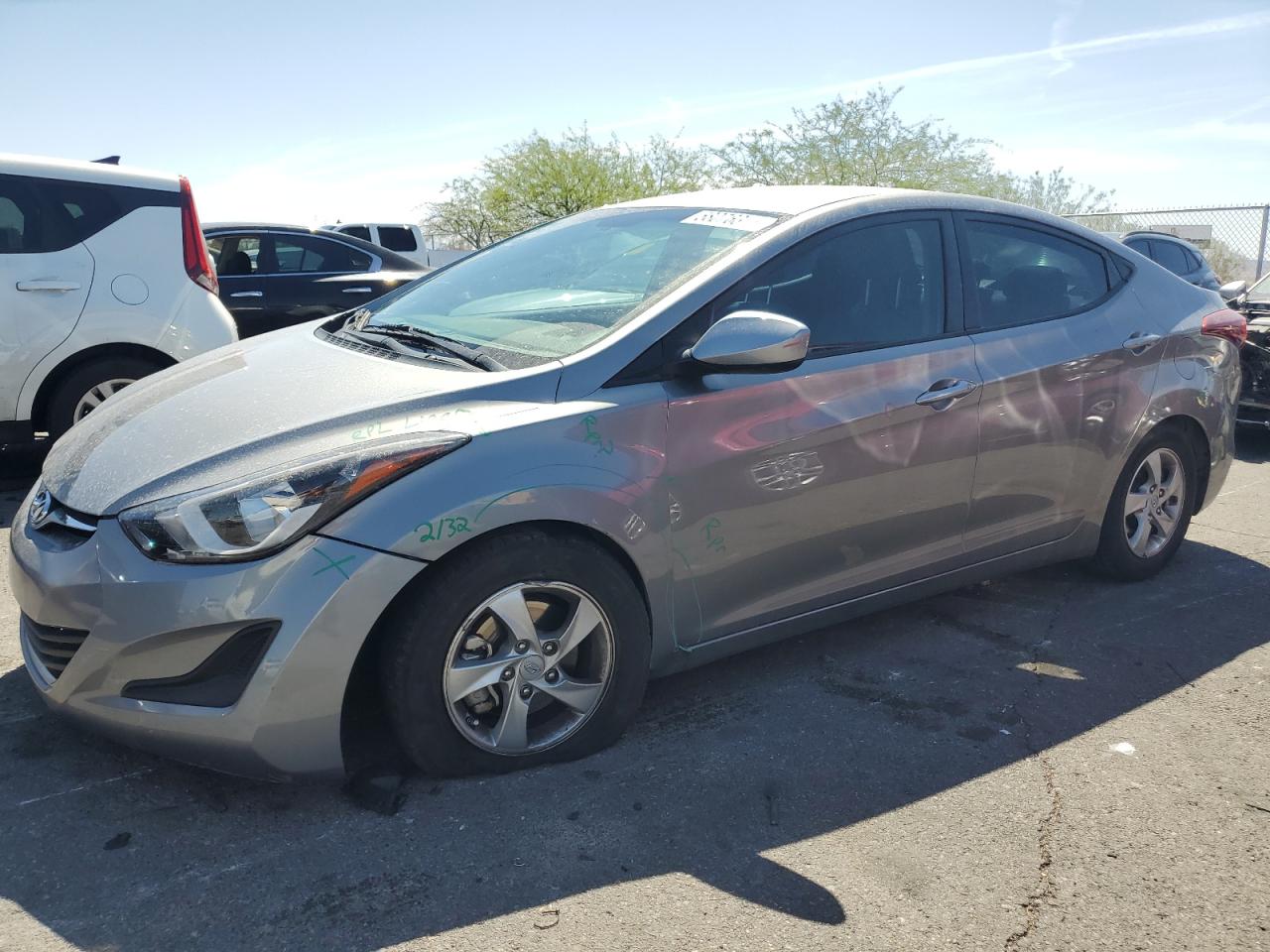 HYUNDAI ELANTRA SE