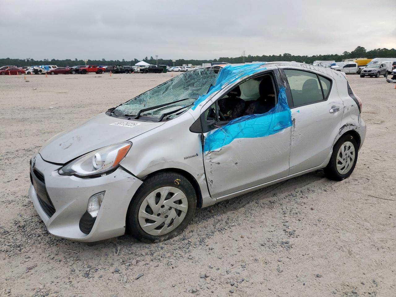 TOYOTA PRIUS C