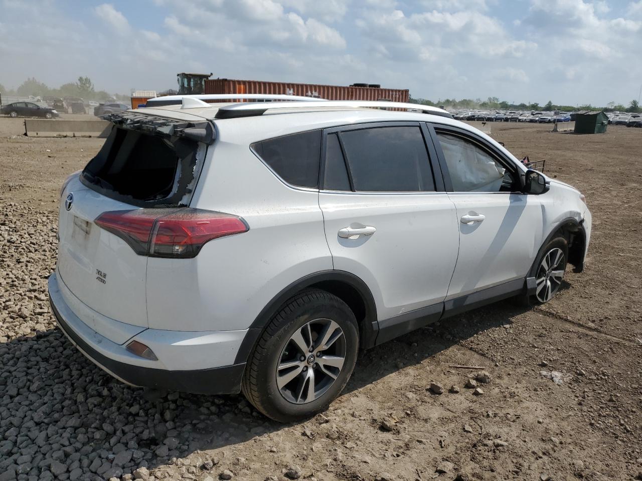 TOYOTA RAV4 XLE