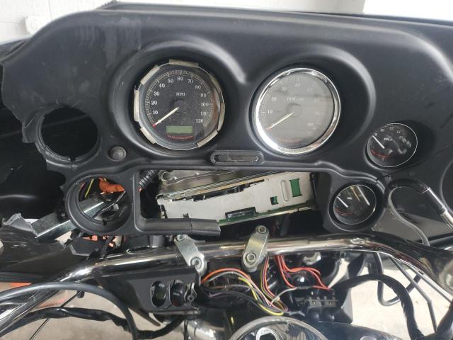 2007 HARLEY-DAVIDSON FLHTCUI 1HD1FC4197Y672687