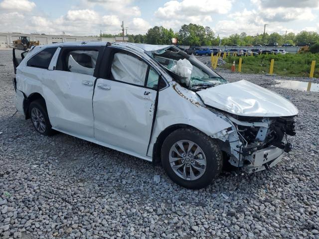 2025 TOYOTA SIENNA XLE 5TDYRKEC8SS239433