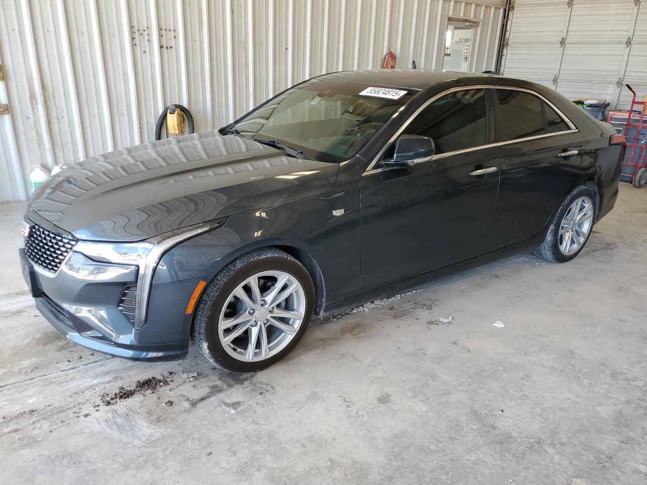 CADILLAC CT4 LUXURY