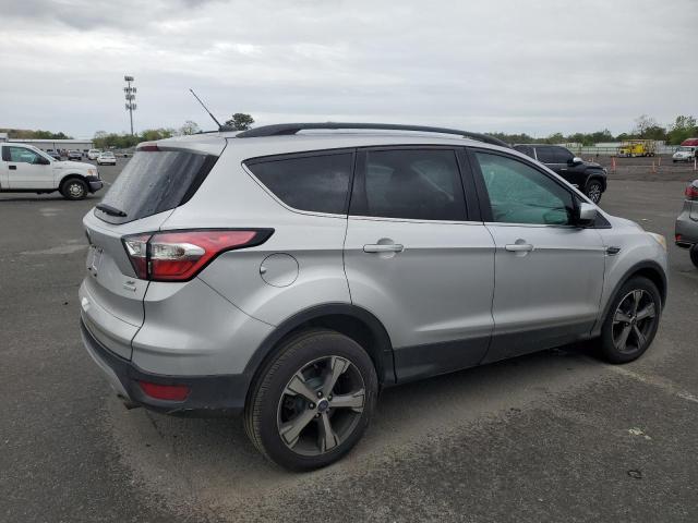 Vin: 1fmcu0g97hud18896, lot: 57053045, ford escape se 20173
