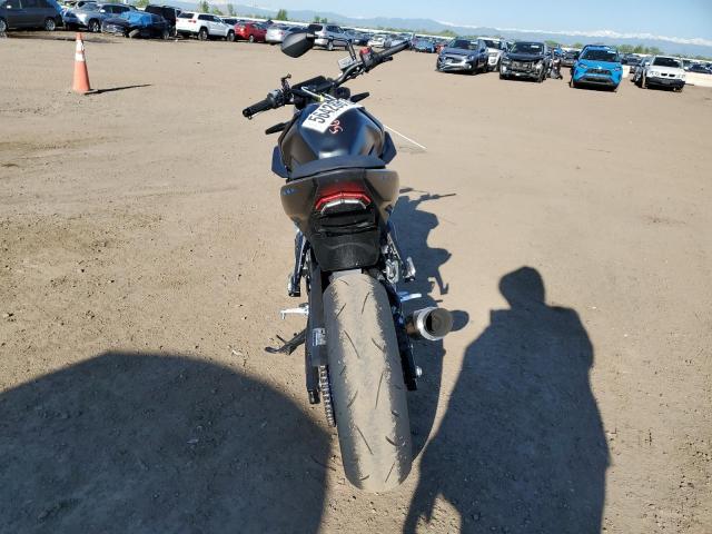 2024 SUZUKI GSX800 R JS1EM11B2R7101314