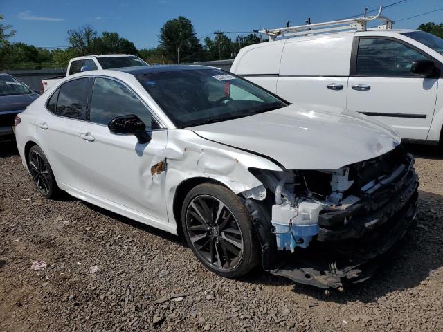 Vin: 4t1b61hk1ju123735, lot: 55681215, toyota camry xse 20184