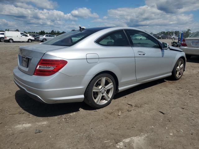 Vin: wddgj4hb5eg278339, lot: 57062935, mercedes-benz c-class 250 20143