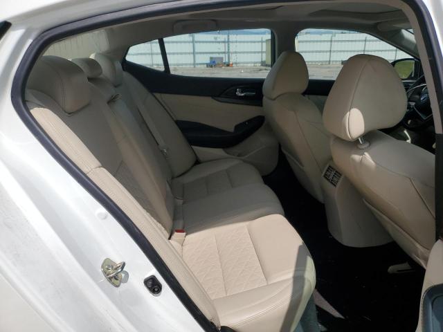 2017 NISSAN MAXIMA 3.5 - 1N4AA6AP9HC411039