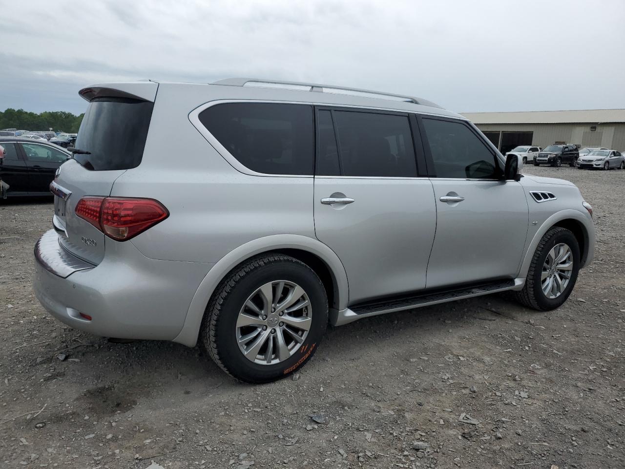 INFINITI QX80 2016