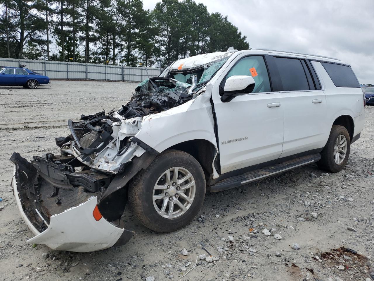 CHEVROLET SUBURBAN C1500 LT