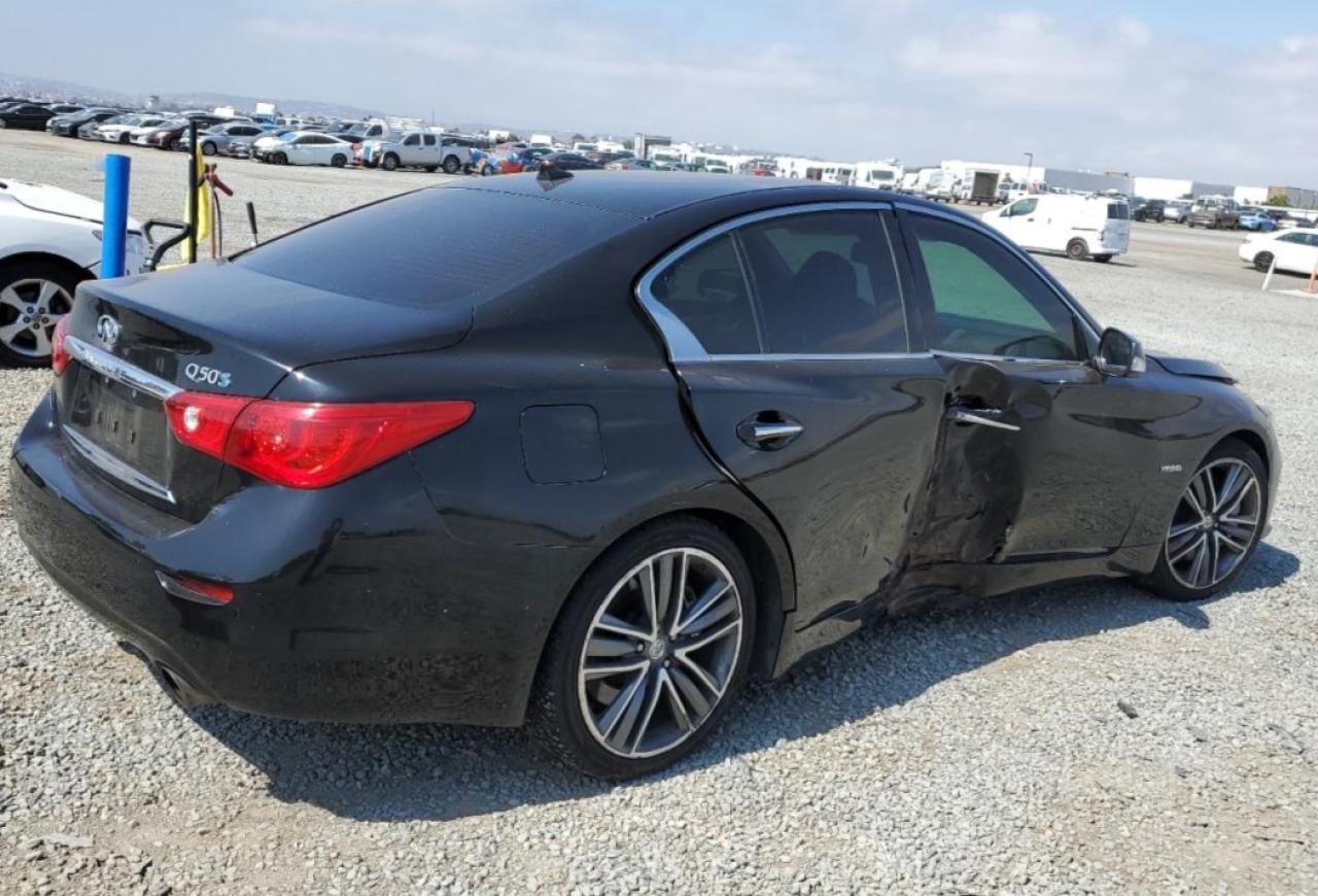 INFINITI Q50 2015
