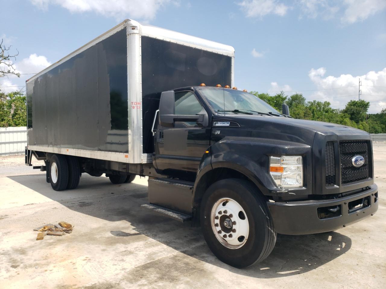FORD F650 SUPER DUTY