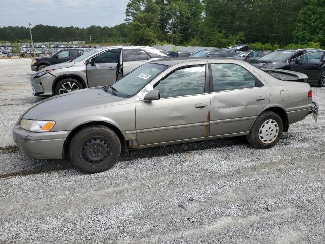 TOYOTA CAMRY CE