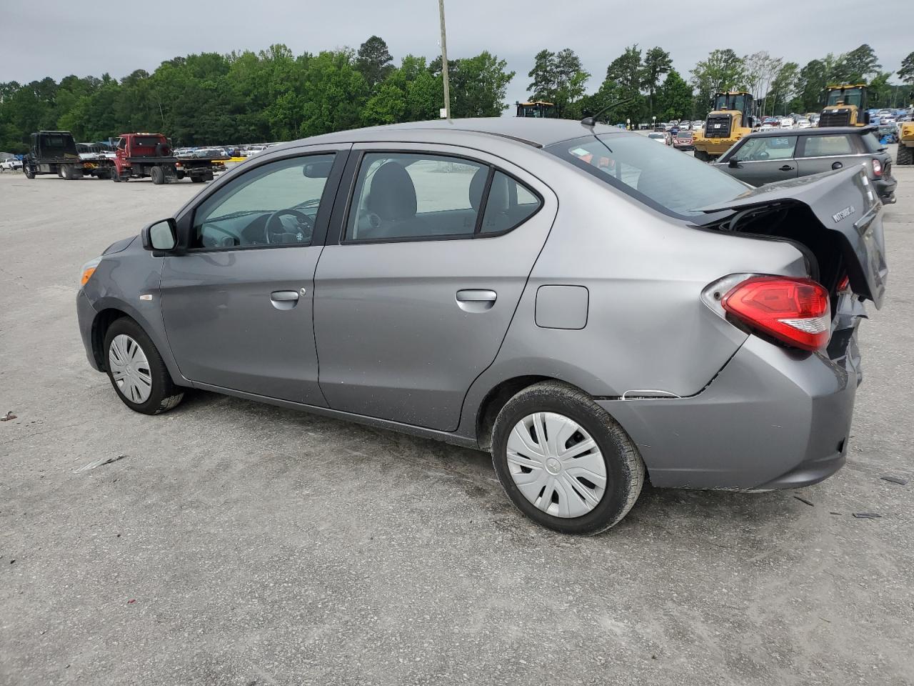 MITSUBISHI MIRAGE G4 ES