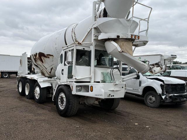 PHOENIX OTHER 2015 white   1Z9M8GK40FV162229 photo #1