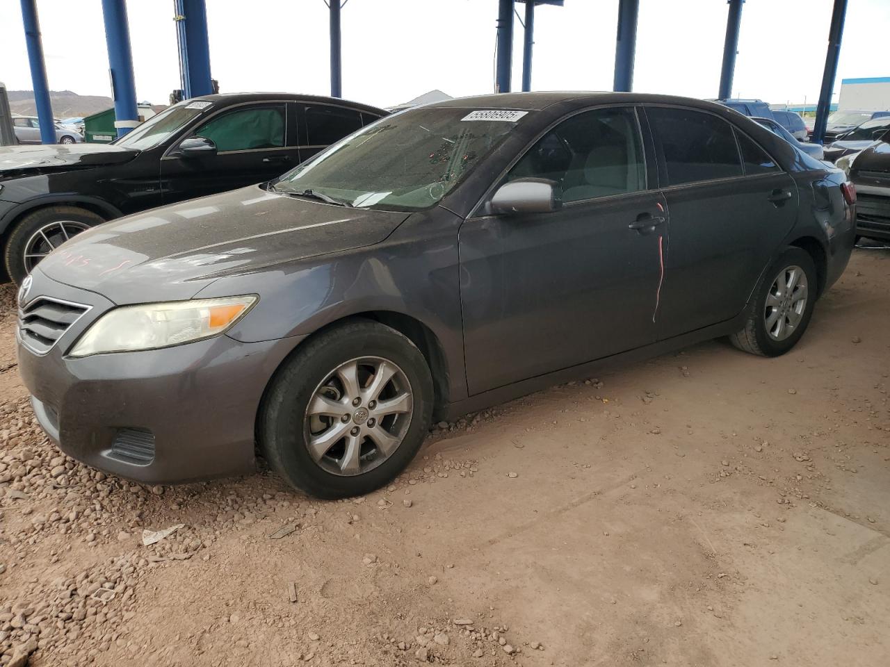 TOYOTA CAMRY BASE