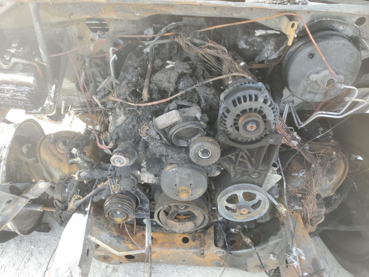 CHEVROLET TAHOE C1500 LT