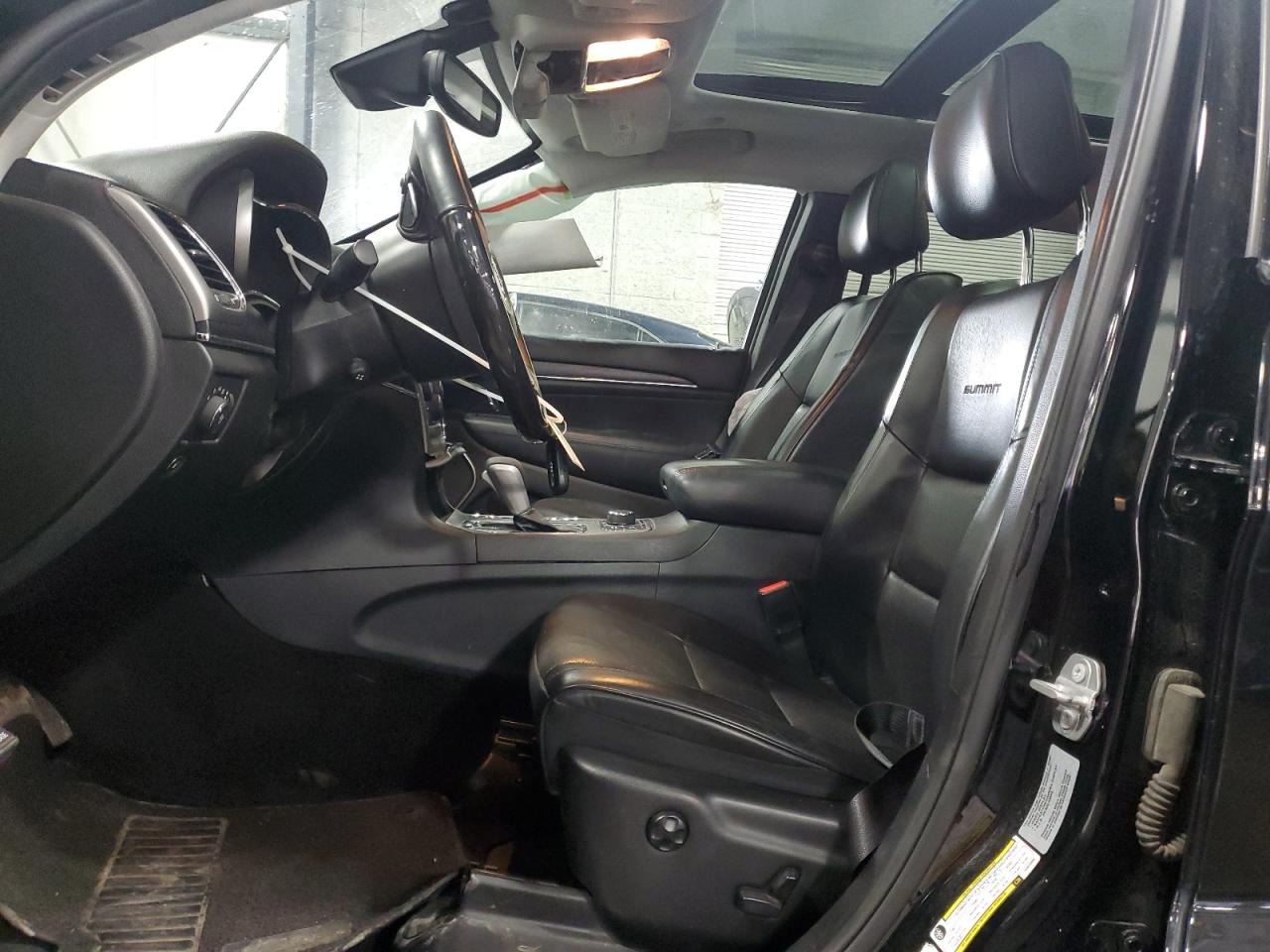 JEEP GRAND CHEROKEE SUMMIT