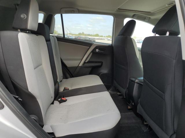 2016 TOYOTA RAV4 XLE - 2T3WFREV2GW270189