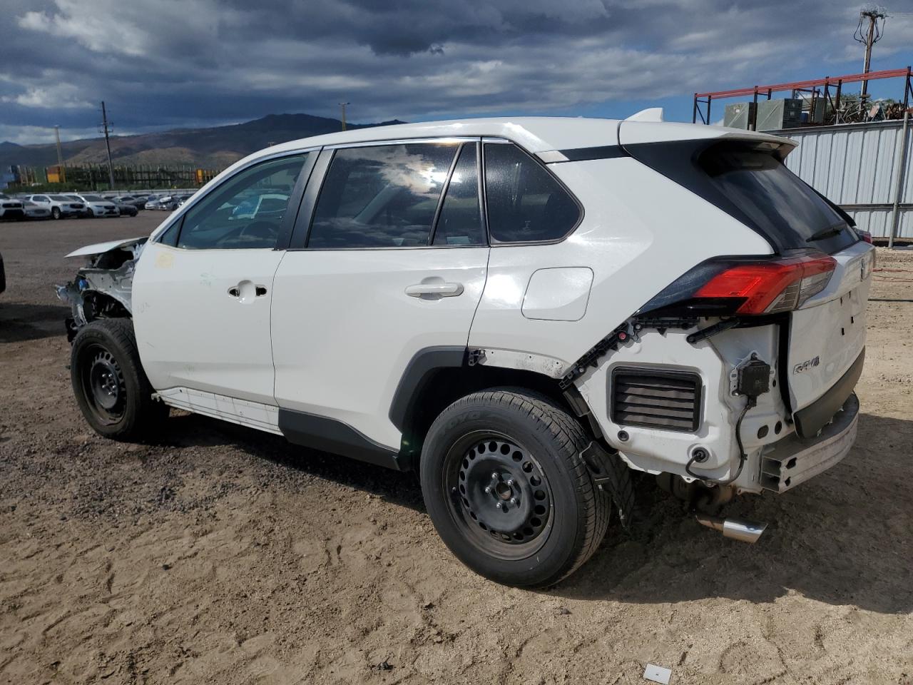 TOYOTA RAV4 LE