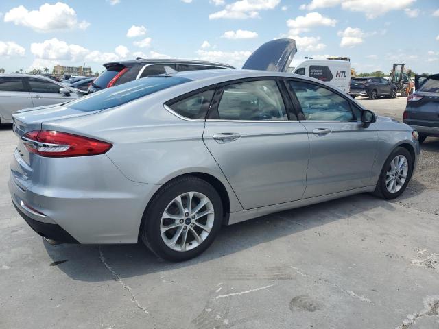 Vin: 3fa6p0hd2lr218562, lot: 56543125, ford fusion se 20203