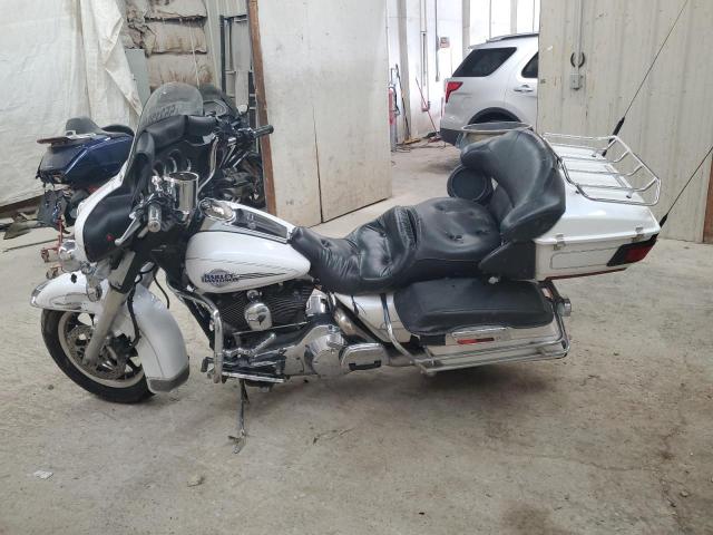 2006 HARLEY-DAVIDSON FLHTCUI 1HD1FCW196Y621332