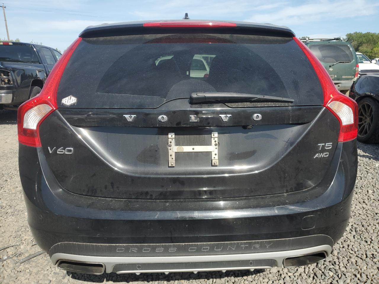 VOLVO V60 PREMIER