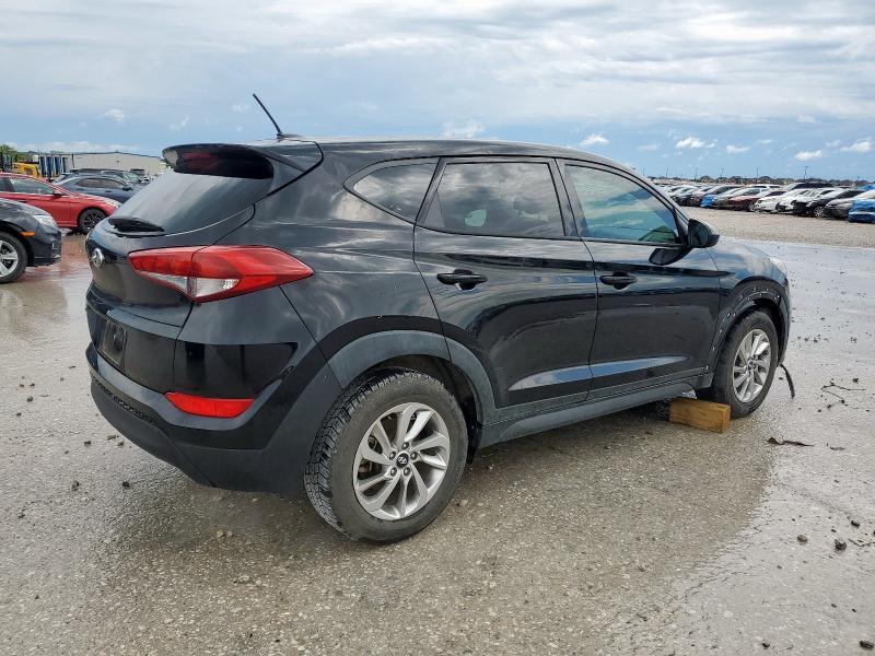 Vin: km8j23a48hu383655, lot: 54706225, hyundai tucson se 20173