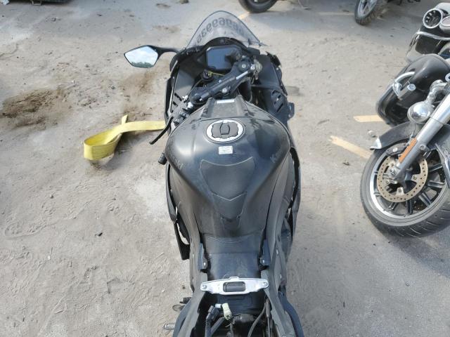 2025 KAWASAKI ZX1002 M JKBZXVM15SA009542