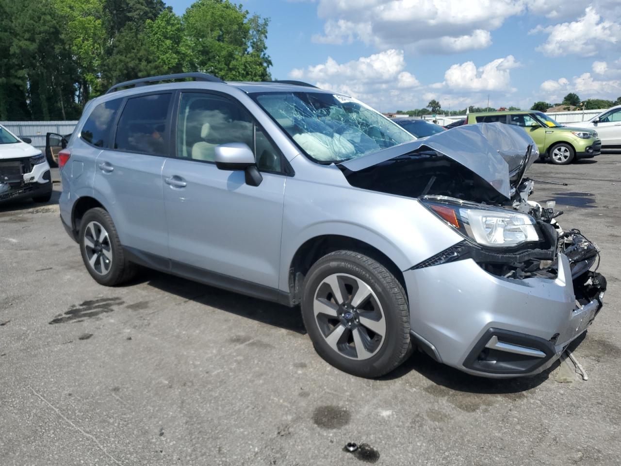 Subaru Forester 2 2018