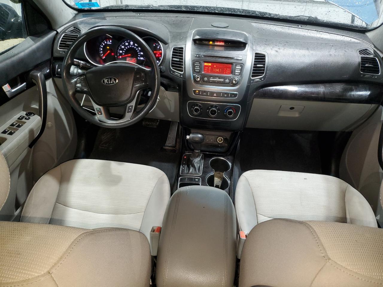 Kia Sorento lx 2015