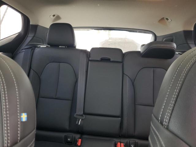 2024 VOLVO XC40 ULTIM YV4L12UM0R2254633