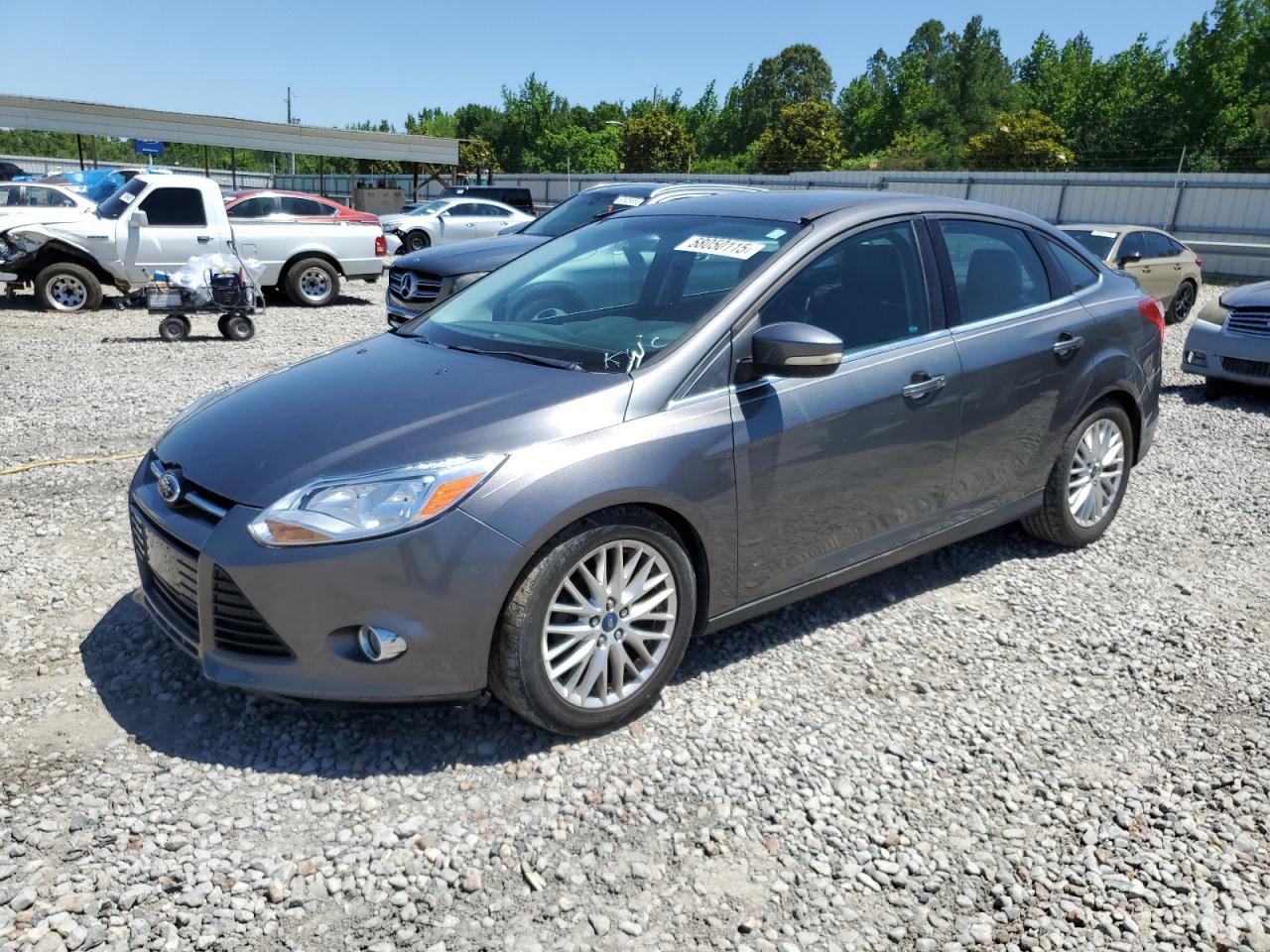 FORD FOCUS TITANIUM