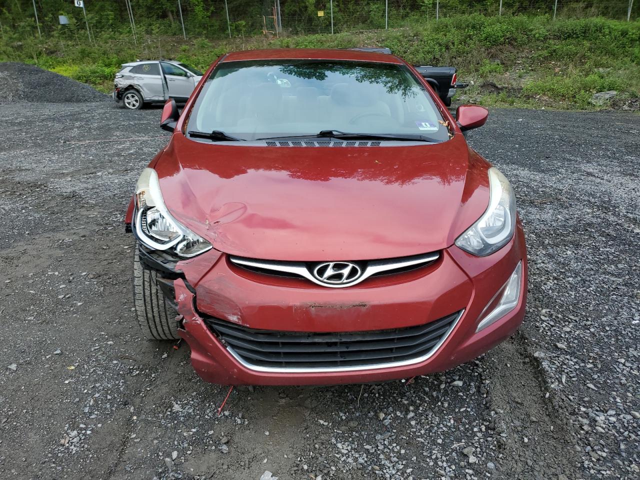 HYUNDAI ELANTRA SE