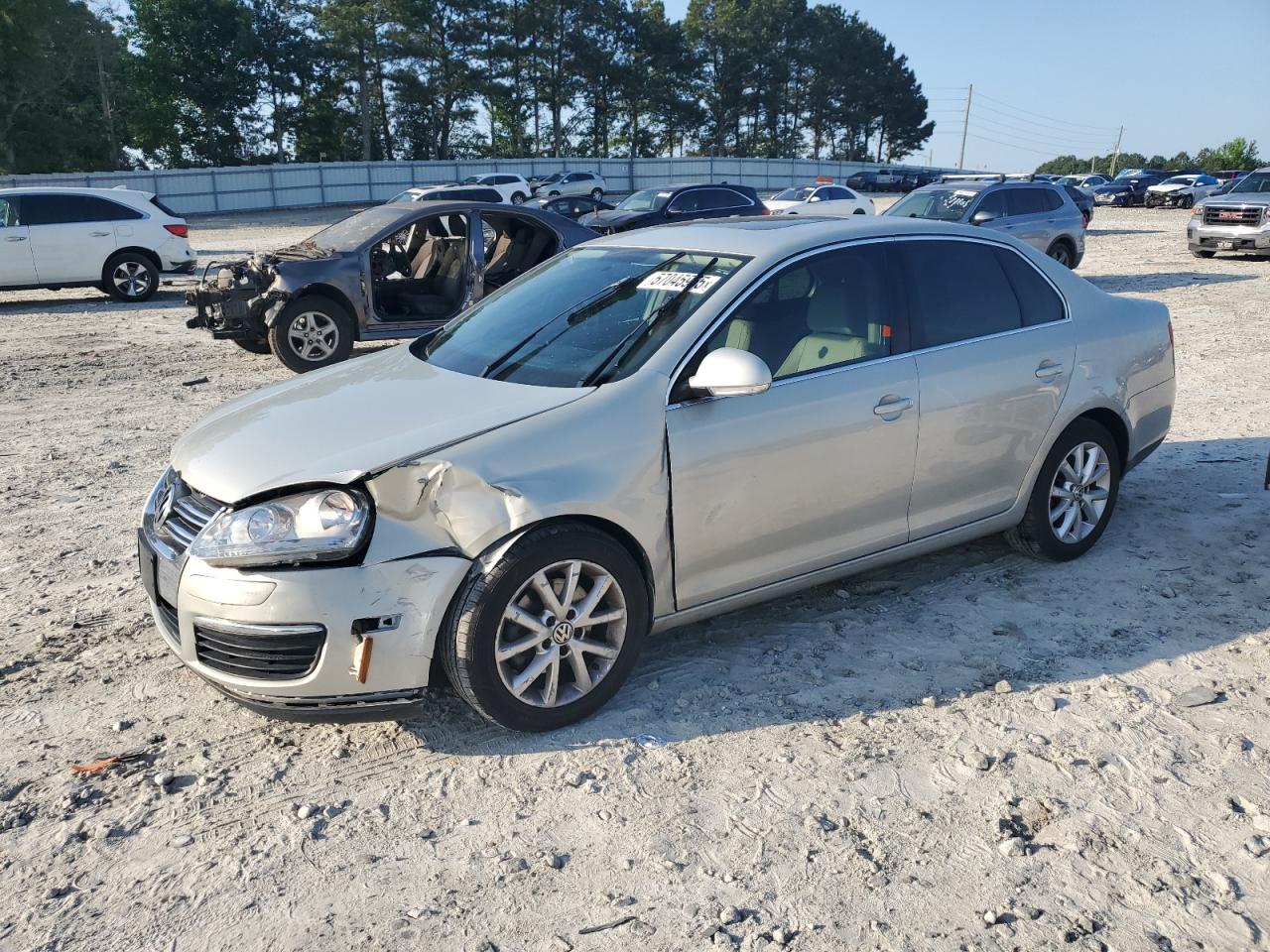 VOLKSWAGEN JETTA SE
