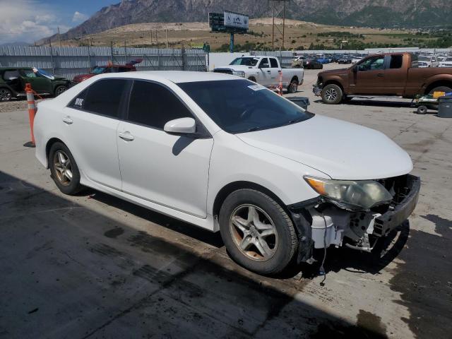 Vin: 4t1bf1fkxeu731178, lot: 58739815, toyota camry l 20144