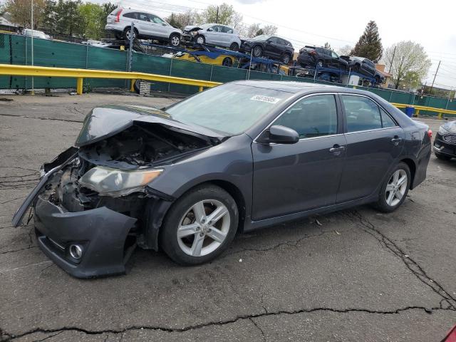 TOYOTA CAMRY BASE