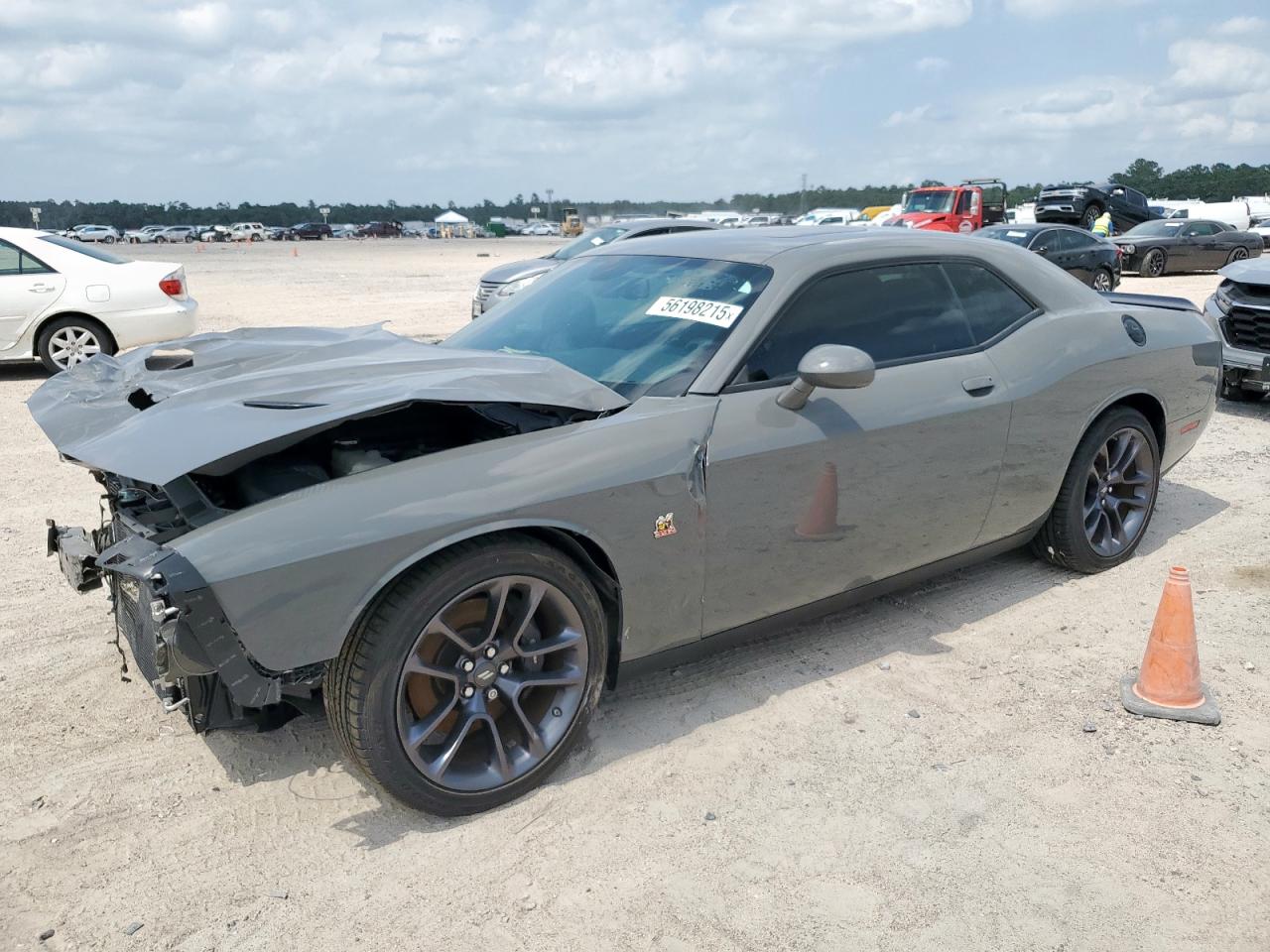 DODGE CHALLENGER R/T SCAT PACK