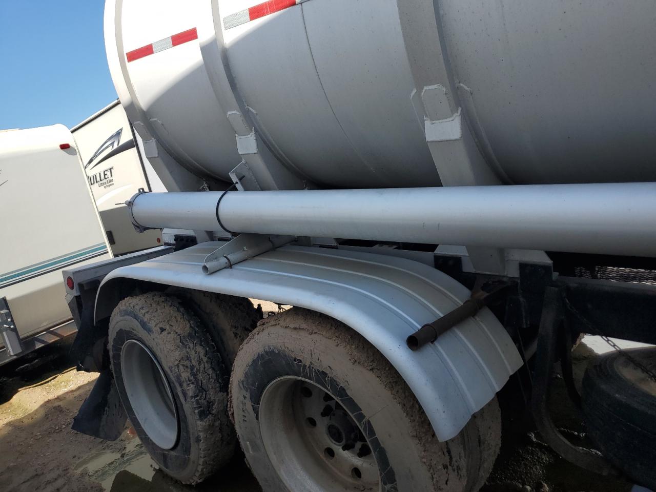 Lot #3285757649 1988 TRAIL KING TANKER