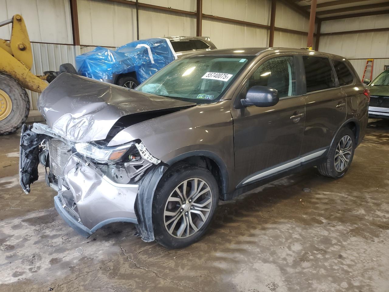 MITSUBISHI OUTLANDER SE