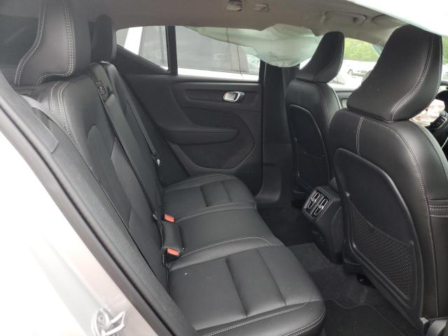 2024 VOLVO XC40 PLUS YV4L12UL8R2328890