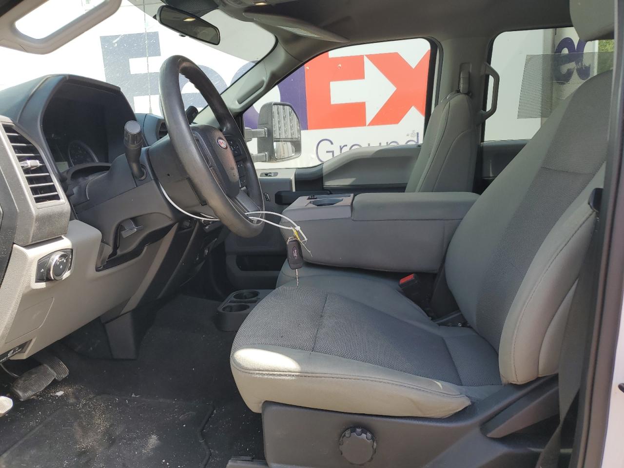 FORD F-350 SUPER DUTY