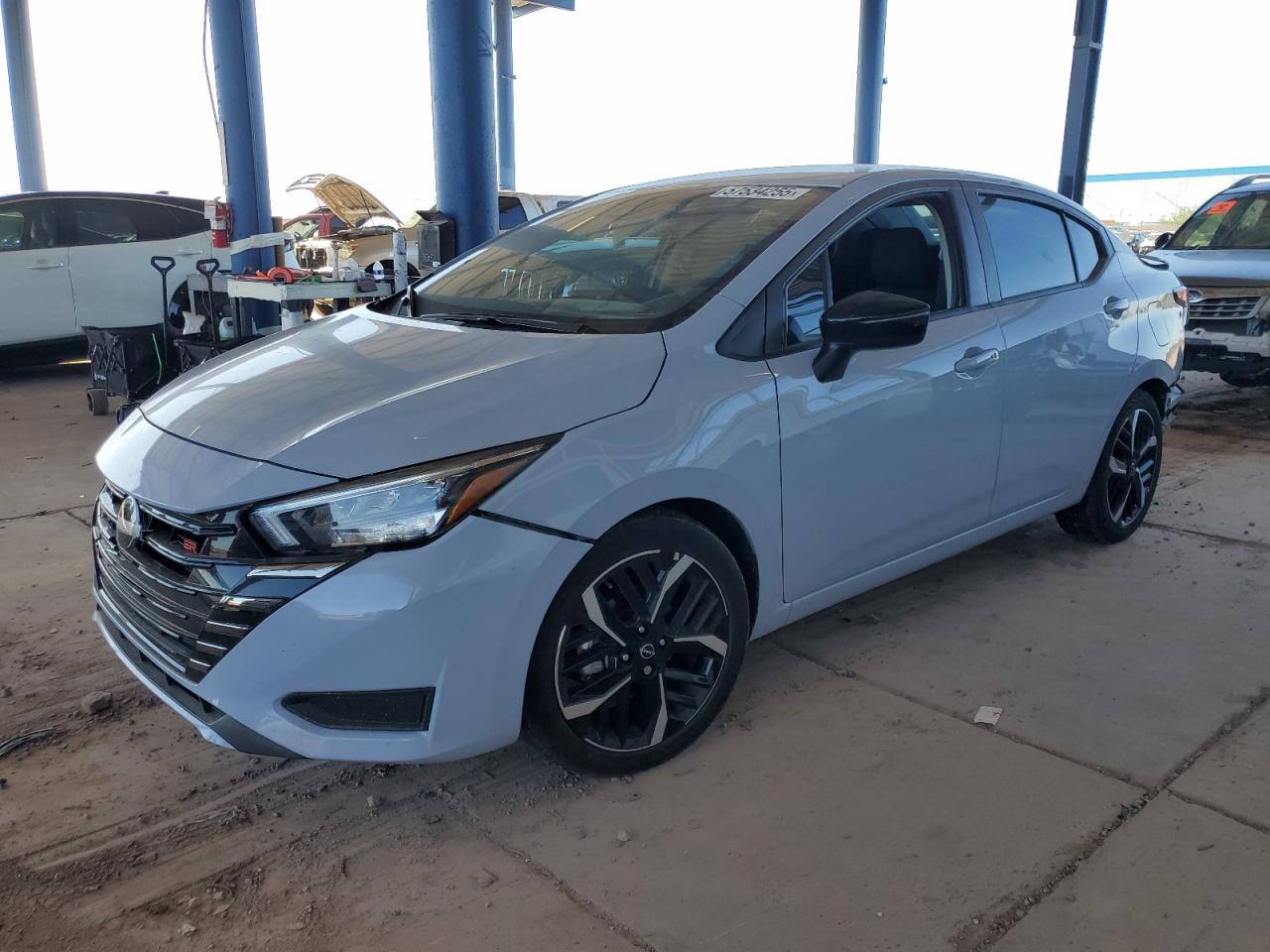 NISSAN VERSA SR