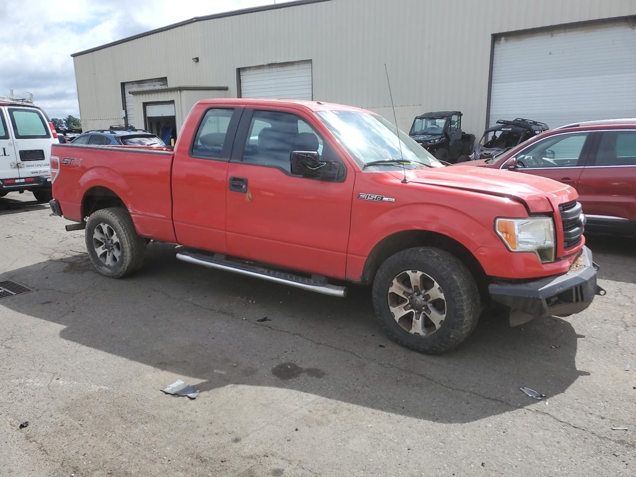 FORD F-150 SUPER CAB