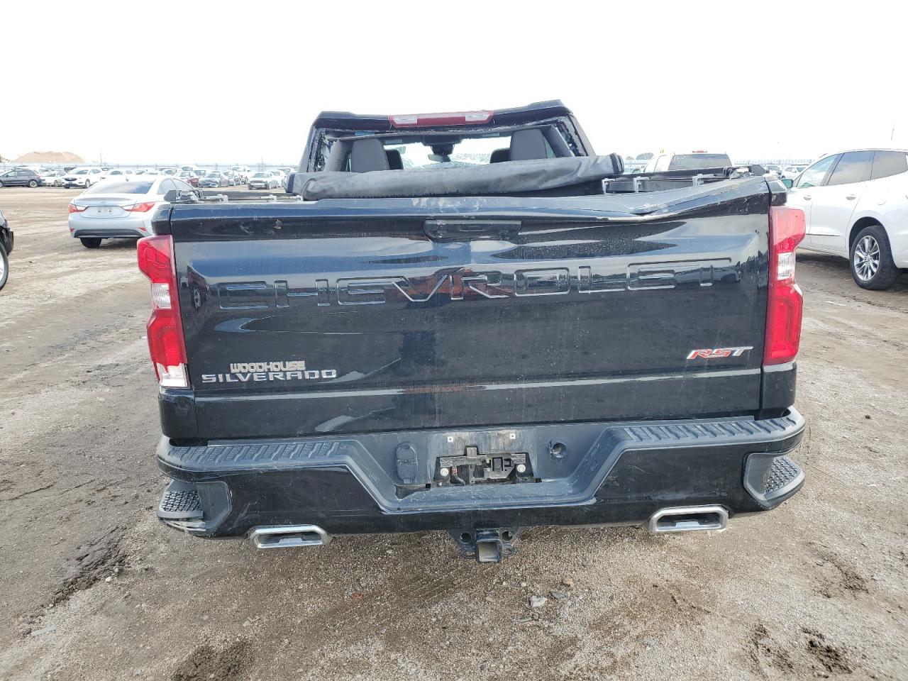 CHEVROLET SILVERADO K1500 RST