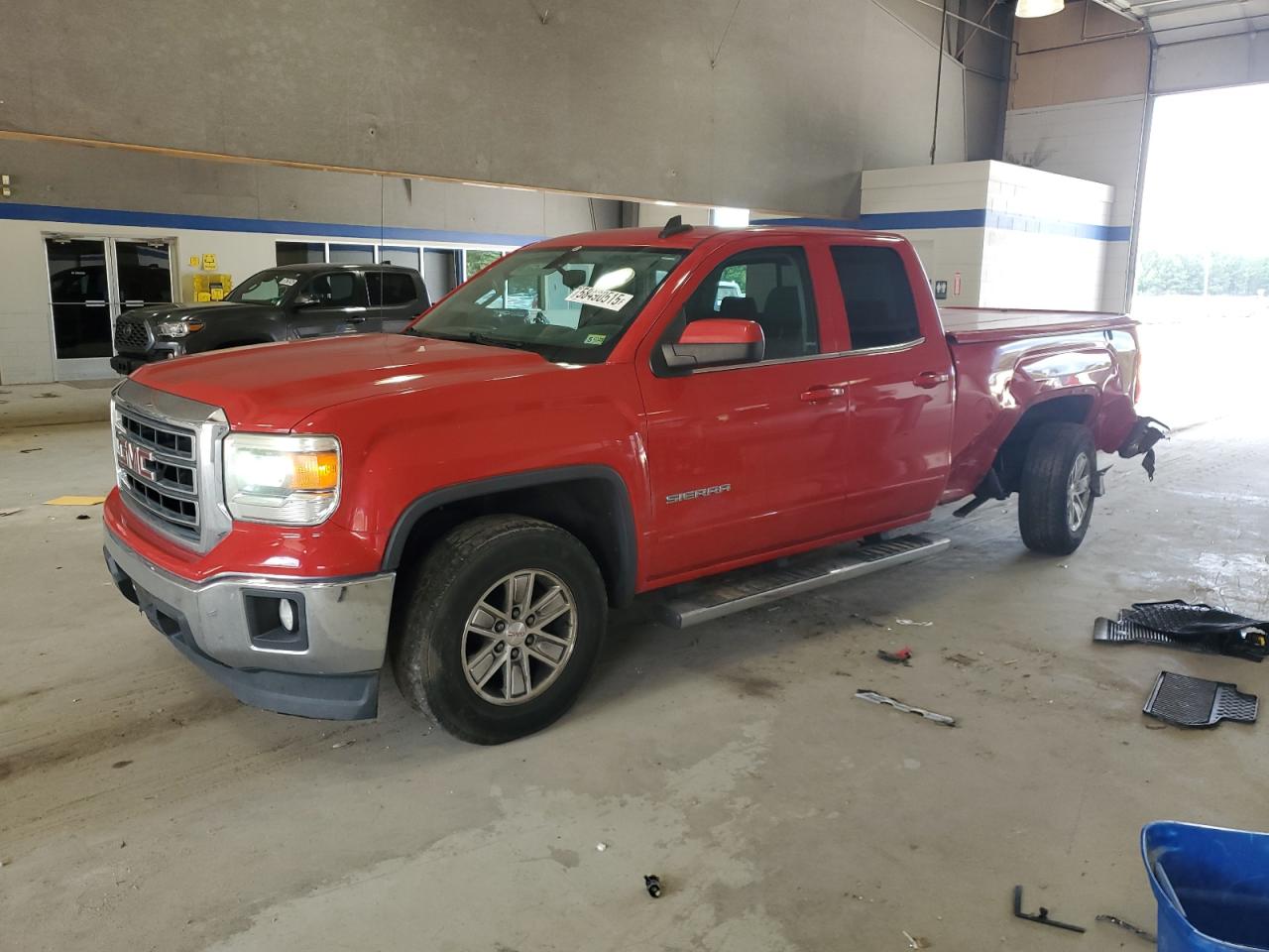 GMC SIERRA C1500 SLE